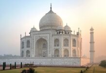 Travel to India: Unlock the Secrets of Its Timeless Culture Travel to India landmarks